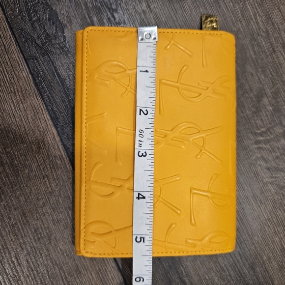 Vintage Yves Saint Laurent Yellow Folded Embossed Leather Wallet - MINT - Picture 14 of 15